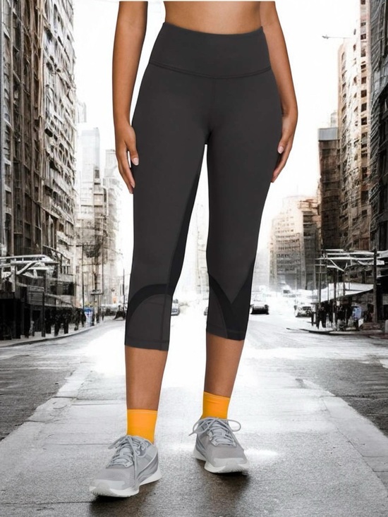 lululemon athletica Pants - Lululemon Throwback Inspire High-
Rise Crop 21" in Graphite Grey / Black Sz 4